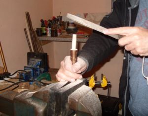 Keith Pickering maker of hand carved walking sticks in wood