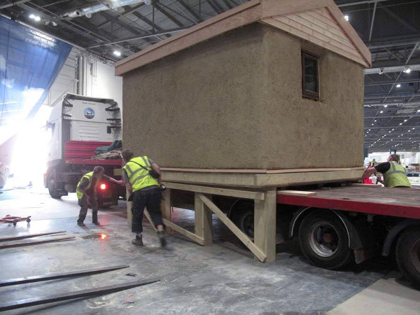 Psst…. want to buy a straw-bale building – off the back of a lorry?