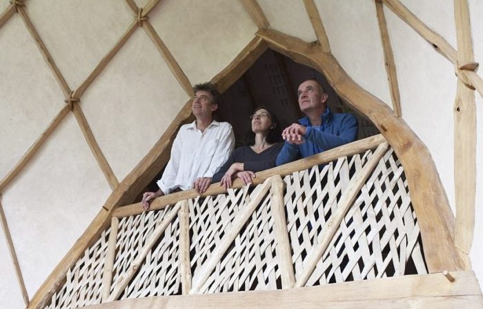 The Big Straw Bale Gathering keynote speakers Ed and Rowena Waghorn on Grand Designs