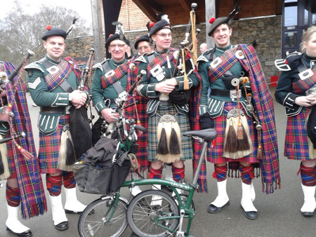 brompton-with-pipers