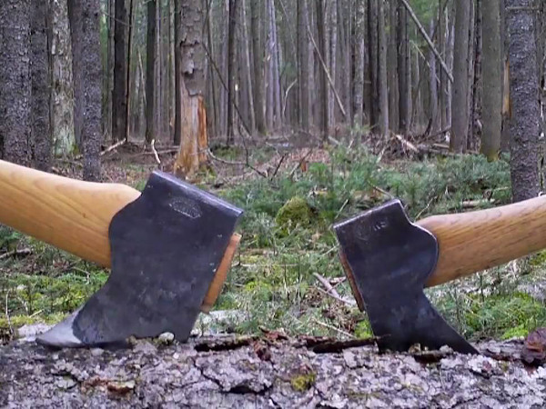  Felling axes & crosscut saws representative image