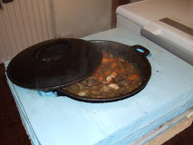 A pot of food with lid in place ready for retained heat cooking