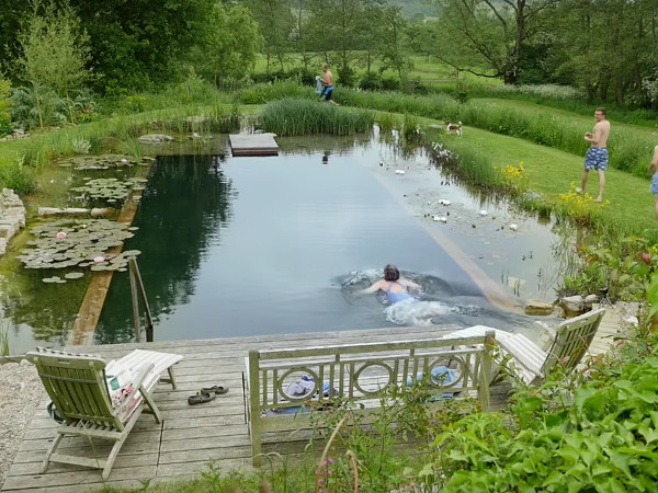  Natural swimming pools representative image