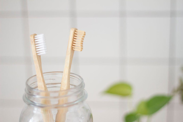 Bamboo toothbrushes are an alternatives to plastic toothbrushes